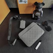 【M46104】LOUIS VUITTON コピー メッセンジャーバッグ デュオ シリーズ Shadowレザー ルイヴィトン