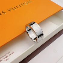 2026年超人気の高品質 ルイヴィトン スーパーコピー 指輪 モノグラム 刻印 LOUIS VUITTON 2色
