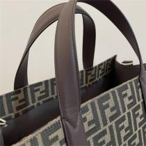 フェンディ   ハンドバッグ FENDI ffロゴ モノグラム柄 取り外しショルダーベルト ハンドル