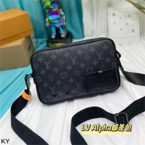 定番人気作 LOUIS VUITTON コピー メッセンジャーバッグ Alpha モノグラム Graphite ルイヴィトン