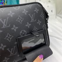 定番人気作 LOUIS VUITTON コピー メッセンジャーバッグ Alpha モノグラム Graphite ルイヴィトン