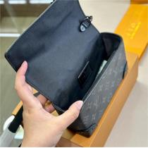 美しい気質を示す ルイヴィトン スーパーコピー ショルダーバッグ steamer trunk LOUIS VUITTON モノグラム 
