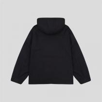 プラダ スーパーコピー ジャケット ナイロン 防水 防風 ロゴ プリント 袖のベルクロ フード付き PRADA