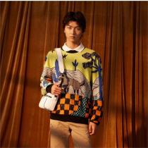 高品質2026秋冬デザイン ルイヴィトン スーパーコピー セーター ジャカード 丸首 カートゥーン風 LOUIS VUITTON