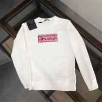 【秋冬新商品】プラダ スーパーコピー トレーナー ロゴ プリント 枠 ピンク オシャレ 綿 PRADA
