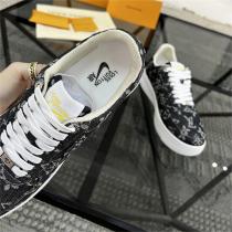 デイリー使いにぴったり ルイヴィトン スーパーコピー スニーカー デニム生地 モノグラム ２色 レザー LOUIS VUITTON