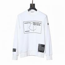 遊び心溢れる MONCLER コピー トレーナー 枠 ロゴ プリント カジュアル スウェット生地 モンクレール