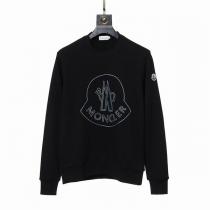 カジュアル雰囲気が漂う モンクレール 偽物 トレーナー ロゴ 刺繡 浅い MONCLER ワッペン 貼り付け
