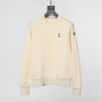 引き続きトレンド人気色 MONCLER スーパーコピー トレーナー 定番ロゴ 柄 貼り付け ワッペン スウェット モンクレール