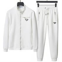 秋冬最新おすすめ PRADA スーパーコピー セットアップ プラダ 三角ロゴ ワッペン ポケット