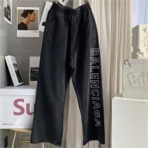 バレンシアガ スーパーコピー スウェットパンツ 刺繍 ロゴ 純綿生地 オーバーサイズ 男女兼用 BALENCIAGA