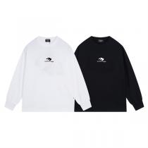 秋冬モデル最新のおすすめ BALENCIAGA 偽物 ロンT 長袖Tシャツ ミニロゴ プリント 純綿生地 バレンシアガ