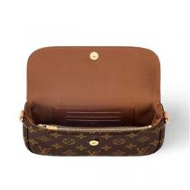 【M81911】ルイヴィトン コピー ショルダーバッグ ウォレット オン チェーン アイビー LOUIS VUITTON