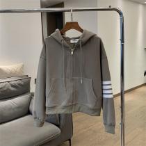 ❤️23/24秋冬❤️トムブラウンジップアップコピー THOM BROWNE ジャケット人気男女OKカジュアル部屋着