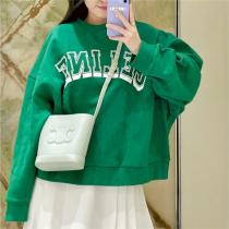 2026年トレンド CELINE コピー トレーナー オーバーサイズ フロッキング加工ロゴ ユニセックス CELINE