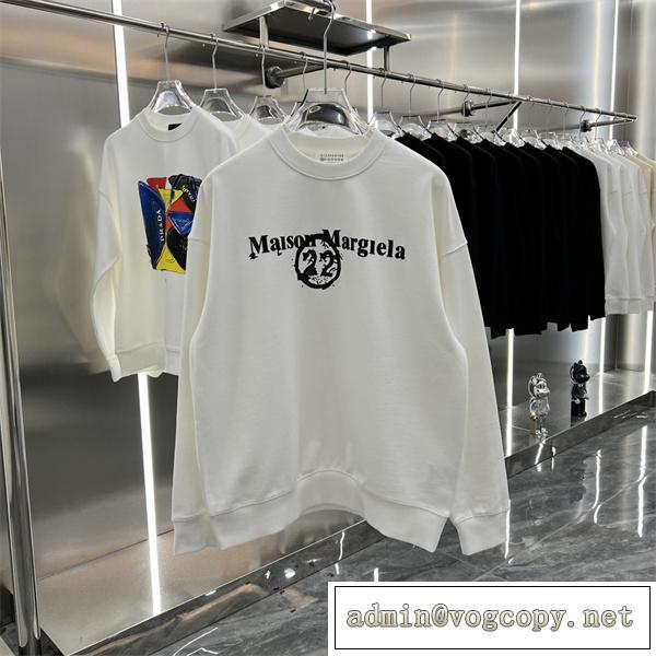 快適な着心地♪ メゾン マルジェラ スーパーコピー トレーナー 水洗い加工 プリント ロゴ Maison Margiela