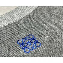 ロエベ スーパーコピー セーター Puzzleシリーズ ウール生地 不規則 パネルデザイン 刺繡ロゴ LOEWE