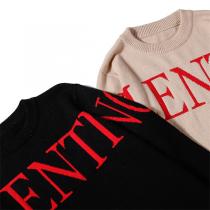 こなれた大人っぽい VALENTINO スーパーコピー セーター ニット ロゴ 2色 ヴァレンティノ