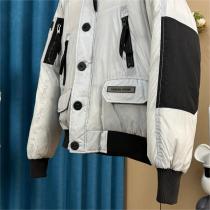 【ボンバースタイル】カナダグース コピー X-RAY CHILLIWACK BOMBER Canada Goose ポケット 機能性