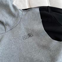 今手に入れたい★★ メゾン マルジェラ コピー パーカー パネルデザイン プリント ロゴ 綿 Maison Margiela