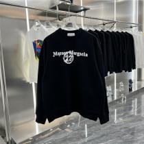 快適な着心地♪ メゾン マルジェラ スーパーコピー トレーナー 水洗い加工 プリント ロゴ Maison Margiela