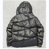 綺麗に決まる モンクレール 偽物 ダウンジャケット YONNE フード付き メンズ 2色 MONCLER