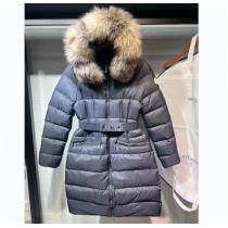 軽量性アップ↑↑モンクレール 偽物 ダウンジャケット 毛 帽子 シルエットベルト レディース MONCLER