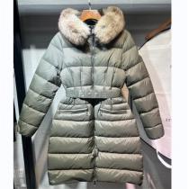 軽量性アップ↑↑モンクレール 偽物 ダウンジャケット 毛 帽子 シルエットベルト レディース MONCLER