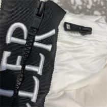 2026FW MONCLER 偽物 ダウンベスト Tago シリーズ Semeru ユニセックス フード付き モンクレール 