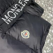 2026FW MONCLER 偽物 ダウンベスト Tago シリーズ Semeru ユニセックス フード付き モンクレール 