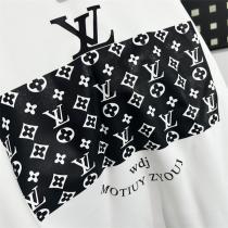 快適な着心地 LOUIS VUITTON コピー トレーナー プリント 純綿生地 オーバーサイズ ルイヴィトン