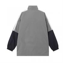 バレンシアガ スーパーコピー ジャケット 防風性 ユニセックス ナイロン ロゴ プリント BALENCIAGA