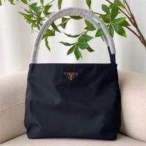 トレンド最新モデル プラダ スーパーコピー トートバッグ ナイロン ロゴ ミディアム PRADA