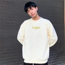 シンプルデザイン FENDI コピー トレーナー ゴールド ロゴ 金色 2色 フェンディ ユニセックス