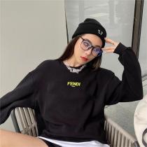 シンプルデザイン FENDI コピー トレーナー ゴールド ロゴ 金色 2色 フェンディ ユニセックス