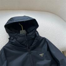 ベルト付き プラダ スーパーコピー ダウンジャケット Re-Nylon ナイロン生地 PRADA 