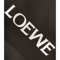 お薦め防寒着 LOEWE 偽物 ダウンジャケット レザーロゴ 防水 耐久性 洗練されたデザイン LOEWE