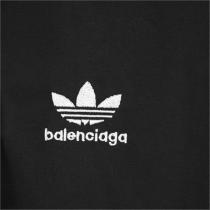SNSで大人気 バレンシアガ スーパーコピー ジャケット Adidas x BALENCIAGA ストライプ柄 中綿 