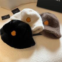 人気上昇中❤️モンクレールバケットハットコピーMONCLER秋冬流行りコレクション暖かい上品オシャレコーディネート