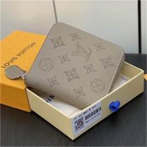 【M81558】 LOUIS VUITTON 偽物 財布 Zippy シリーズ モノグラム カード 収納 ルイヴィトン