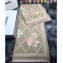 定番のお勧め♡CHANE1 コピー マフラー ツバキ 2色 ロゴ ハウンドトゥース  