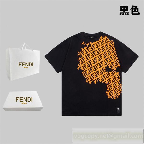 2026年のブーム FENDI スーパーコピー Ｔシャツ フェンディ FFロゴ プリント レトロ　