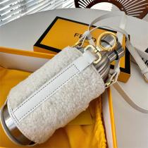 トレンド FENDI スーパーコピー ボトルカバー ボトル付 500ml FFロゴ フリース フェンディ