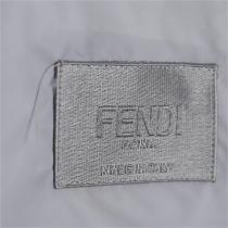 フェンディ スーパーコピー 中綿ジャケット ナイロン フード付き Diagonal ワッペン FENDI