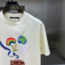ルイヴィトン コピー Ｔシャツ 虹 地球 エコ モチーフ プリント ロゴ ユニセックス LOUIS VUITTON