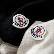 MONCLER コピー セーター ワッペン 2色 ウール 無地 カジュアル ハイネック モンクレール