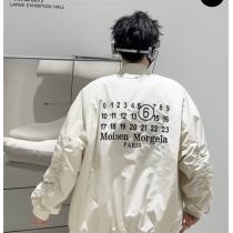 Maison Margiela スーパーコピー ジャケット 刺繡 カレンダー 数字 ロゴ メゾン マルジェラ ナイロン