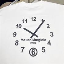 フィット Maison Margiela スーパーコピー トレーナー ロゴ プリント 2色 メゾン マルジェラ