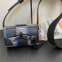 【M82817】 LOUIS VUITTON 偽物 ショルダーバッグ ミクロ スティーマー ルイヴィトン