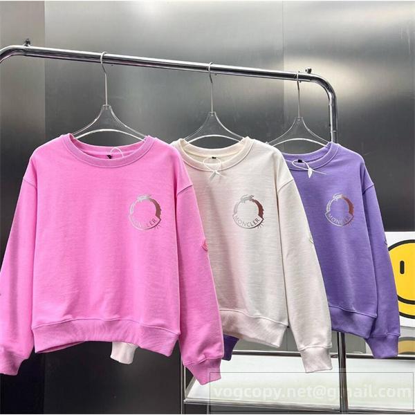 ☆辰年限定☆MONCLER コピー トレーナー 純綿生地 ロゴ 貼り付け 日常コーデ モンクレール